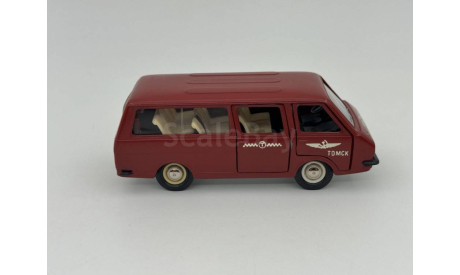 0026)РАФ 2203 А-18 ’Маршрутное такси Томск’, масштабная модель, scale43