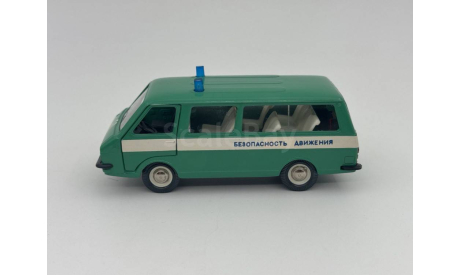 0252) РАФ 2203, масштабная модель, scale43