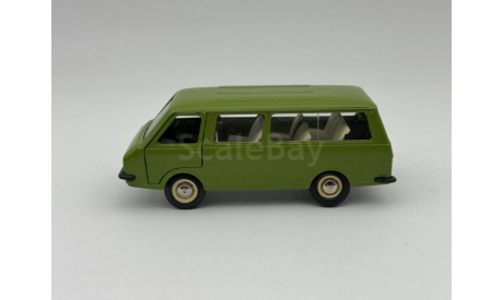 РАФ 2203, А-18, зелёный цвет, масштабная модель, scale43