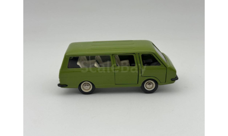 РАФ 2203, А-18, зелёный цвет, масштабная модель, scale43