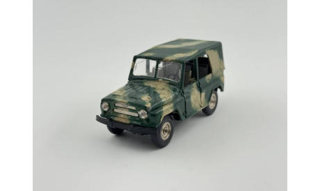 0047) Ульяновский 469 камуфляж, масштабная модель, scale43