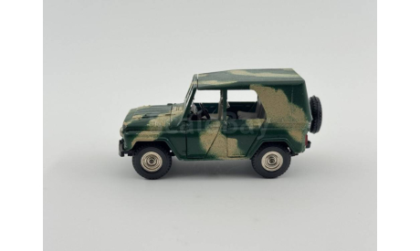 0047) Ульяновский 469 камуфляж, масштабная модель, scale43