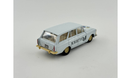 0168) Москвич 426 Книги, масштабная модель, scale43