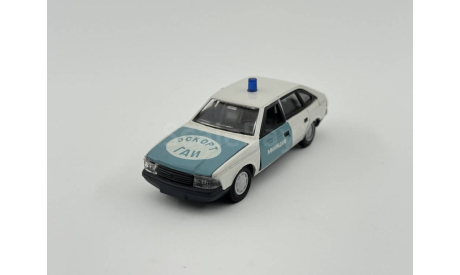 0165) Москвич 2141 Милиция Бело-голубой, масштабная модель, scale43