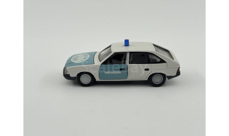0165) Москвич 2141 Милиция Бело-голубой, масштабная модель, scale43