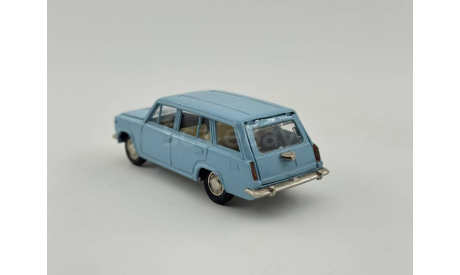 0146) Волжский 2102 А-11 Москва 1985, масштабная модель, scale43