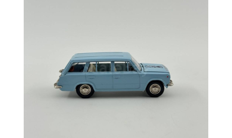 0146) Волжский 2102 А-11 Москва 1985, масштабная модель, scale43