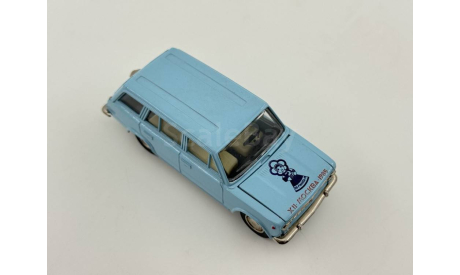 0146) Волжский 2102 А-11 Москва 1985, масштабная модель, scale43