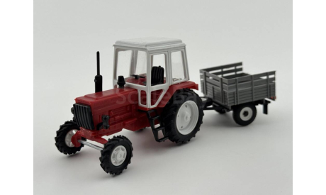 0246) Трактор МТЗ-82 Belarus с прицепом красный белый, масштабная модель, scale43