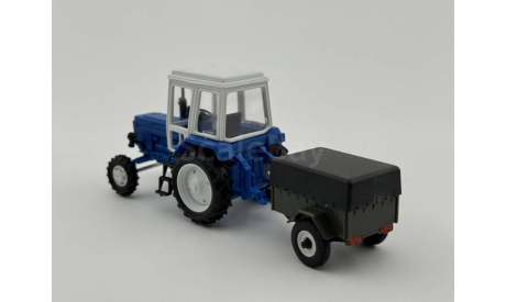 0243)Трактор МТЗ-82 Belarus с прицепом синий белый, масштабная модель, scale43
