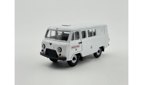 0264) Ульяновский 3962 Медслужба, масштабная модель, scale43