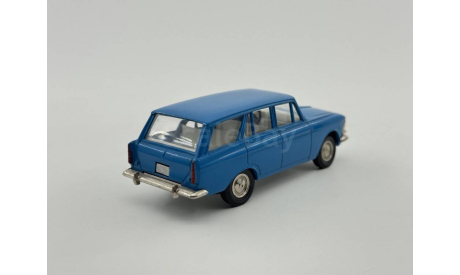 0250) Москвич 427 синий цвет, масштабная модель, scale43