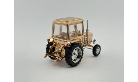 Юбилейный трактор 10 лет ’МТЗ ЕлАЗ’, масштабная модель, scale43