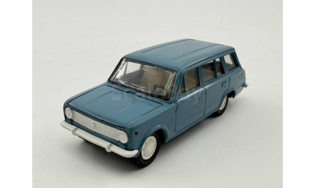 0176) Волжский 2102, масштабная модель, scale43