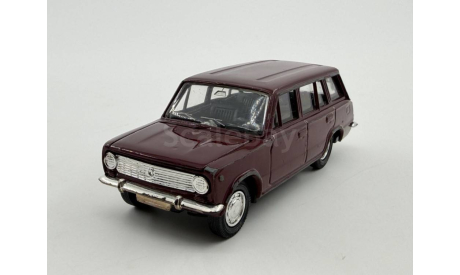 0024) Волжский 2102, масштабная модель, scale43