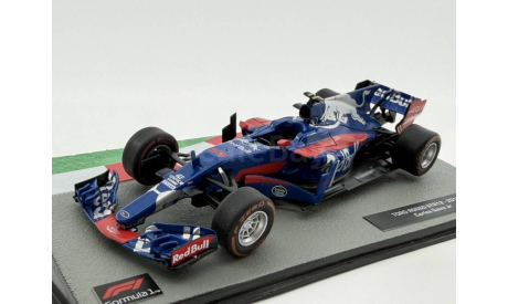 TORO ROSSO STR12 - 2017 Carlos Sainz Jr, масштабная модель, scale43