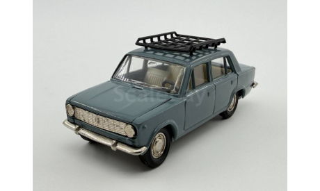 0090) Волжский 2101 с багажником, масштабная модель, scale43