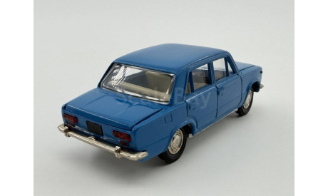 0003) Волжский 2101 Синий цвет, масштабная модель, scale43