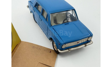 0003) Волжский 2101 Синий цвет, масштабная модель, scale43
