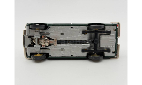 0134) Горький 2402 А-14 Бутылочный цвет, масштабная модель, scale43, ГАЗ