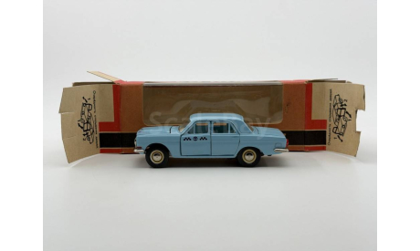 0181) Горький 2401 Такси, масштабная модель, scale43, ГАЗ