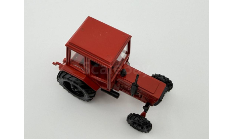 Трактор Беларусь МТЗ-82 СССР 1980 красный, масштабная модель, scale48