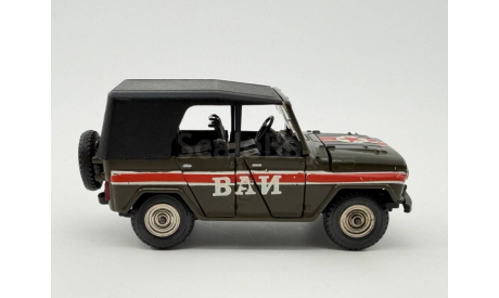 0137) Ульяновский 469 А-34 ВАИ, масштабная модель, scale43