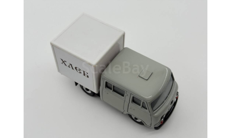 0046) Ульяновский 39094 серый фермер с будкой хлеб, масштабная модель, scale43