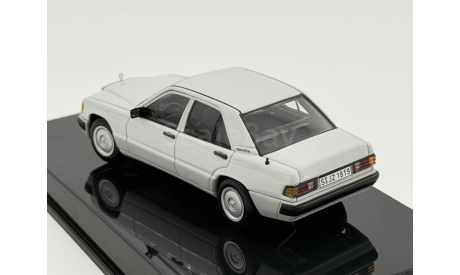 Mercedes-Benz 190E W201 2.0 White, масштабная модель, scale43