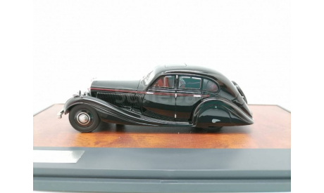 Bentley 4.1/4 Litre Gurney-Nutting Airflow Saloon 1936 Black арт.MX40201-152 Лот №00511, масштабная модель, Matrix, scale43