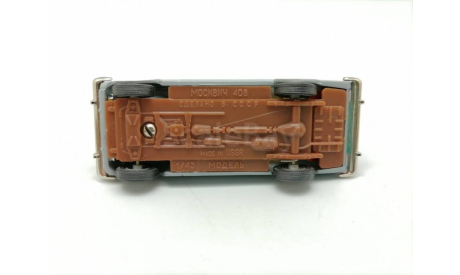 0109)Москвич-408 с багажником, масштабная модель, scale43