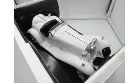 Аlfа Rоmео 2300 Sрidеr 1/18 Bburago, масштабная модель, Alfa Romeo, scale18