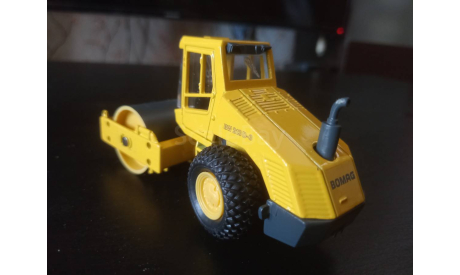 Bomag BW213-D3, масштабная модель трактора, scale50