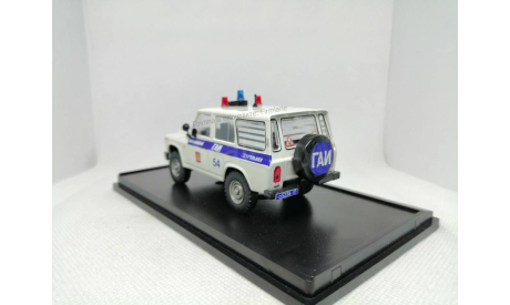 ARO 244 «Патрульная ГАИ милиция» «Внедорожник», масштабная модель, scale43