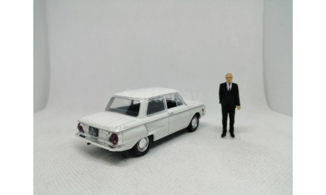 ЗАЗ-968А «Запорожец» с Фигуркой Владимира Путина, масштабная модель, DeAgostini, scale43