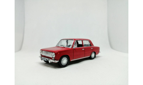 Vaz LADA 2101 zhiguli / Lada ВАЗ-2101 «Жигули», масштабная модель, DeAgostini, scale43