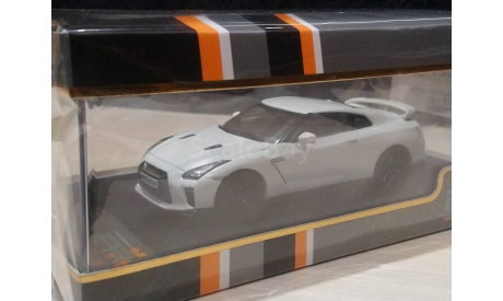 Модель NISSAN GT-R от PREMIUM X 1:43, масштабная модель, scale43