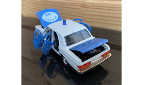 Волга ГАЗ 3102 Эскорт ГАИ, масштабная модель, Агат/Моссар/Тантал, scale43