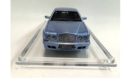 Bentley Continental T 1996 голубой металлик, масштабная модель, Minichamps, scale43