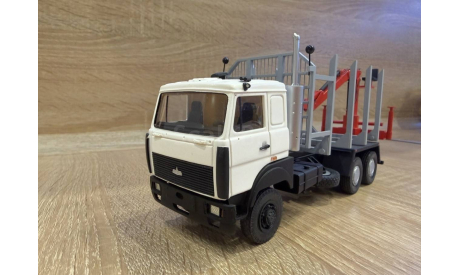 МАЗ-630308-226, масштабная модель, BY.Volk, scale43