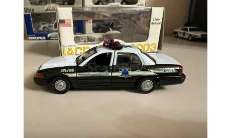 1:43 Gearbox Ford Crown Victoria IACP conference, масштабная модель, 1/43
