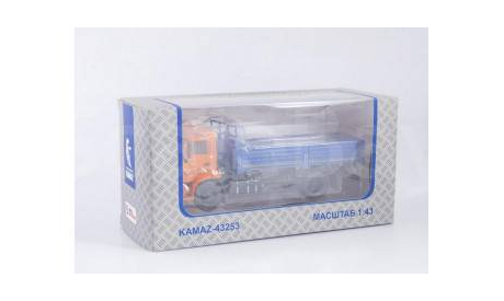 Камаз -43253 бортовой, оранжевый / синий, масштабная модель, scale43