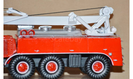 Кит пеноподъемник ЗИЛ-135 ЛМ, сборная модель автомобиля, 1:43, 1/43