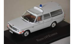 VOLVO 145 Express ’Ambulance’ (1971), white