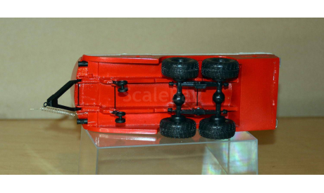 Пожарный пеноподъемник  ЗИЛ-135 ЛМ, масштабная модель, scale43