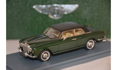 BENTLEY Corniche (1971), green metallic, масштабная модель, scale43