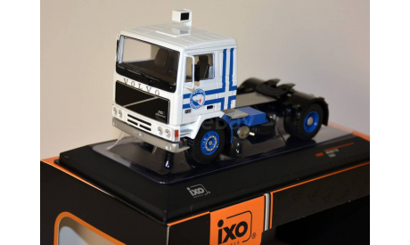 VOLVO F10 ’Polar Express’ 1983 White/Blue, масштабная модель, IXO грузовики (серии TRU), 1:43, 1/43