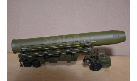 МАЗ-529Б .Установщик 8Т178 с ракетой Р-16, масштабные модели бронетехники, scale43