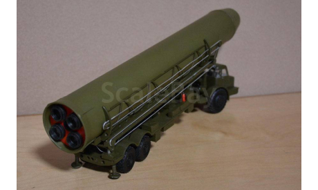 МАЗ-529Б .Установщик 8Т178 с ракетой Р-16, масштабные модели бронетехники, scale43