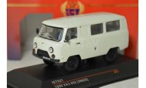 УАЗ-452, масштабная модель, IST Models, scale43